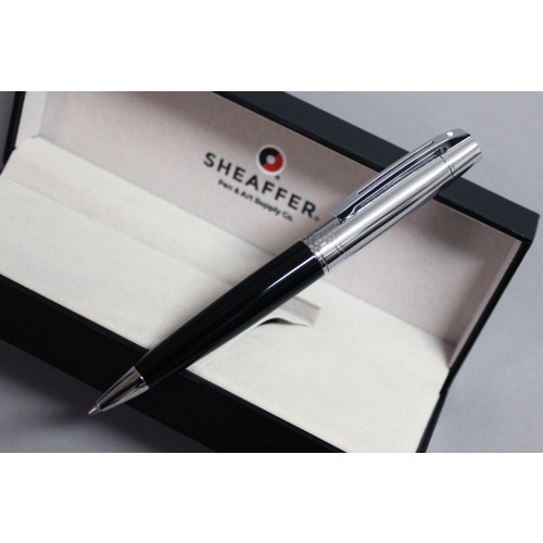 Długopis Sheaffer kolekcja 300, czarny/chrom, wykończenia chromowane, etui prezentowe czarny EXP9314BP-CZ (1)