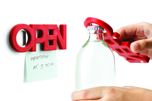 Otwieracz do butelek z magnesem Open Czerwony QL10239-RD (5)
