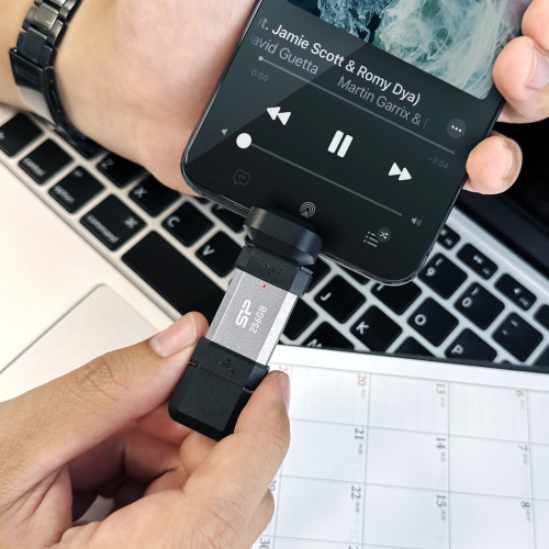 Pendrive Mobile C51, 256GB 3.2 Silicon Power Czarny EG834203 64GB (6)
