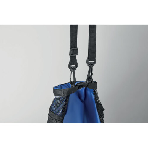 Wodoodporna torba 6L z paskiem niebieski MO6370-37 (5)