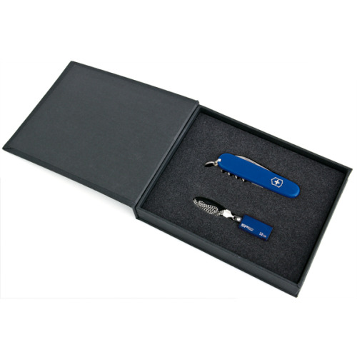 Set EG S20 - scyzoryk Victorinox + pendrive Silicon Power 8GB Niebieski EG S2004 
