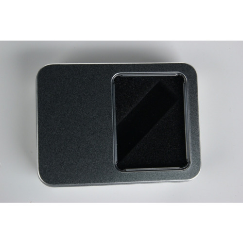 Set EG S42 - scyzoryk Victorinox + pendrive Silicon Power 16GB Czerwony EG S4205 8GB (3)