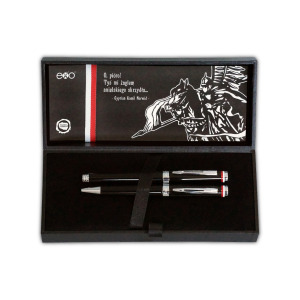 Zestaw (pióro wieczne i długopis) EXO Husaria Polska, czarny korpus, motyw flagi, wykończenia chromowane, etui Husaria