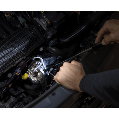 Latarka teleskopowa 3 LED z magnesem Czarny P513.651 (8)