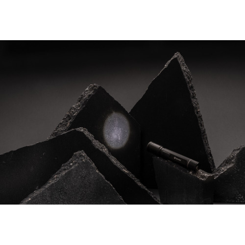 Kieszonkowa latarka Gear X, ładowana przez USB, aluminium z recyklingu Czarny P513.901 (10)