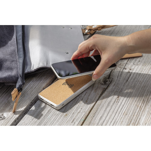 Bezprzewodowy power bank 8000 mAh Khaki P322.219 (8)