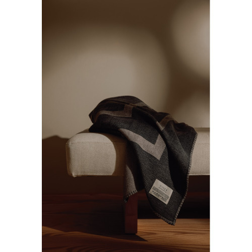 Koc VINGA Monogram Szary VG640-19 (5)