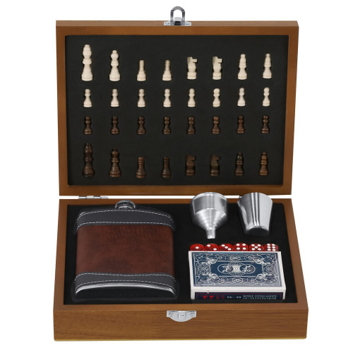 Zestaw upominkowy, piersiówka 175 ml, kieliszek 30 ml, szachy, karty oraz kości do gry Beżowy VA374-20 (6)