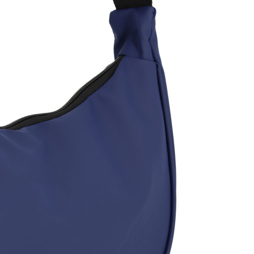 Torba na ramię R-PET 600D z powłoką PU Ciemnoniebieski LT95358-N0010 (1)