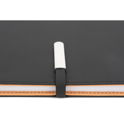 Notatnik A5 w linie ELEGANCE Pierre Cardin Czarny B4016600IP303 (11)