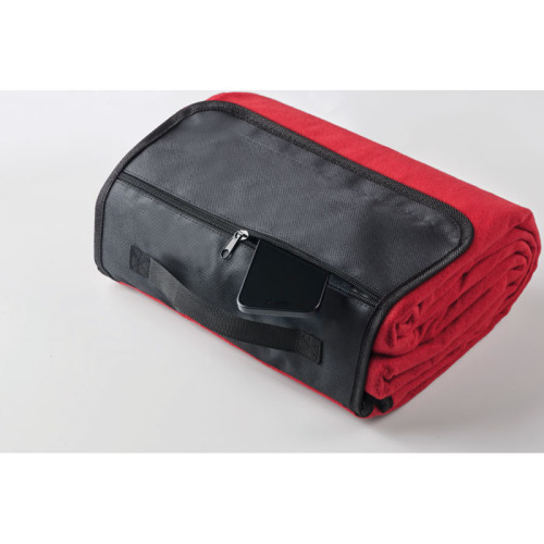 Polarowy koc piknikowy Czerwony MO2978-05 (5)