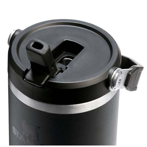 Stanley IceFlow™ 2.0 termoizolowany kubek ze stali nierdzewnej, pojemność 890 ml, z odchylaną słomką Czarny 10098290 (3)