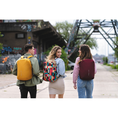 Bobby Soft plecak chroniący przed kieszonkowcami żółty P705.798 (18)