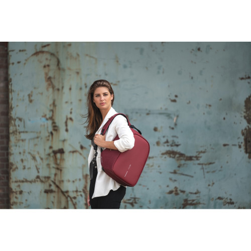 Bobby Hero Small plecak chroniący przed kieszonkowcami Czerwony P705.704 (15)