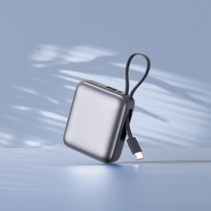 Nova Powerbank 22,5 W Power Delivery z wbudowanymi kablami 10 000 mAh
