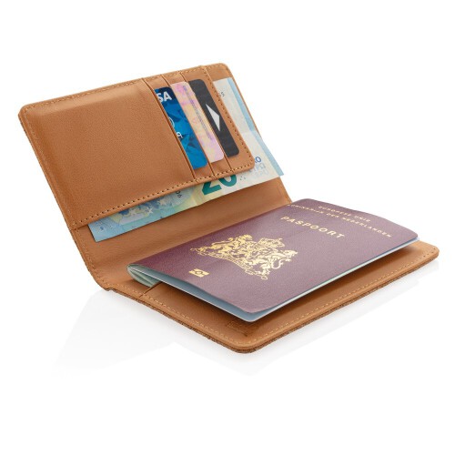 Korkowe etui na karty kredytowe i paszport, ochrona RFID brązowy P820.459 (2)