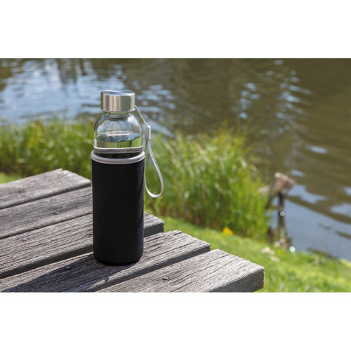 Szklana butelka sportowa 500 ml w pokrowcu Czarny P433.431 (8)