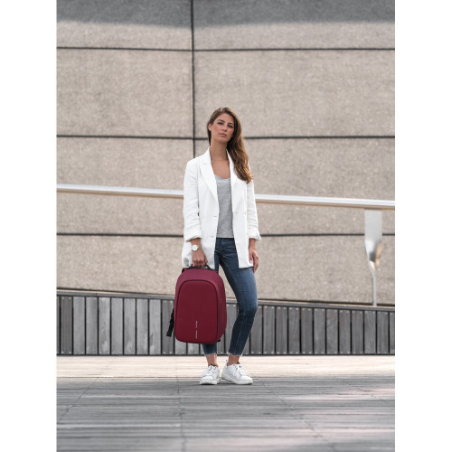 Bobby Hero Small plecak chroniący przed kieszonkowcami Czerwony P705.704 (16)