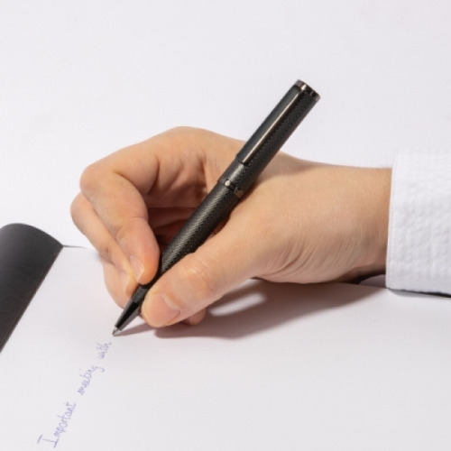 Długopis Formation Herringbone Gun Czarny HSI1064D (2)