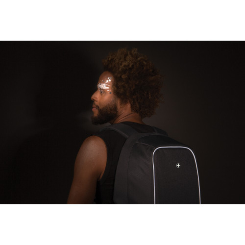 Plecak chroniący przed kieszonkowcami Swiss Peak AWARE™ RPET Czarny P763.091 (18)