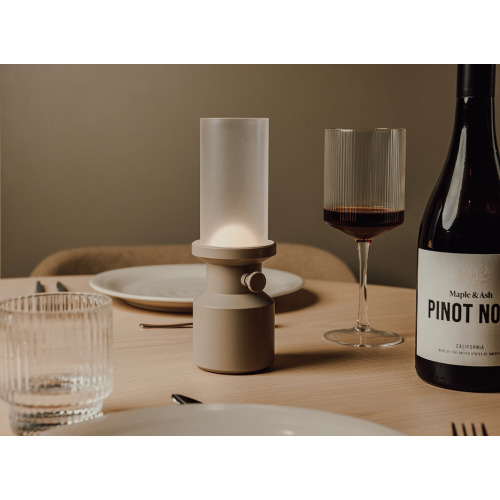 Lampka na biurko VINGA Niori Beżowy VG649-20 (5)