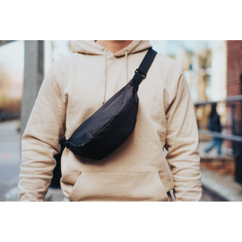 Saszetka Crescent AWARE™ RPET Czarny P763.2001 (7)