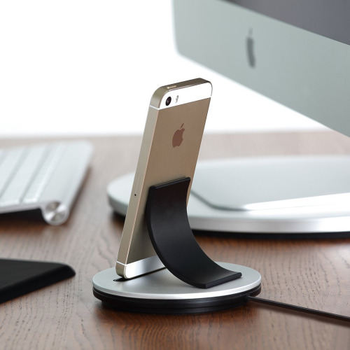 JustMobile AluBolt stacja dokująca do iPhone/iPad Srebrny / grafitowy EG 007277 (2)