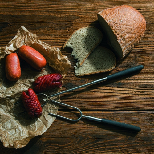 Zestaw kijów do pieczenia kiełbasy LIPNO Schwarzwolf Czarny F4200300AJ303 (2)