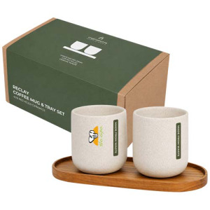 Zestaw składający się z owalnej drewnianej tacy Originalhome i ceramicznych kubków o pojemności 150 ml