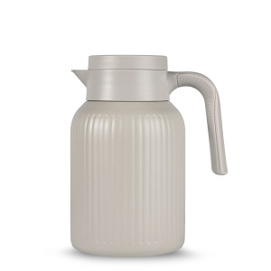 Karafka termiczna Sagaform Trine (z recyklingu) 1.5 L Beżowy