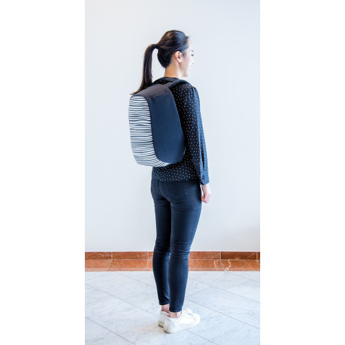 Plecak chroniący przed kieszonkowcami Bobby Compact Czarny, biały P705.651 (4)
