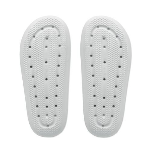 Klapki. Rozmiar 40/41 Bialy MO2897-06 (2)