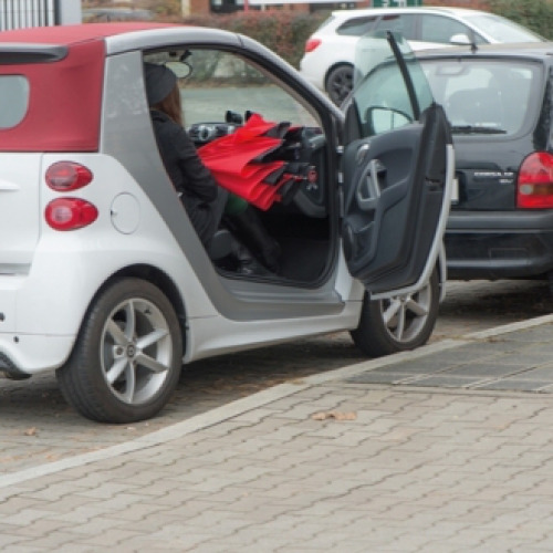 Parasol manualny odwrócony ø120 cm OLIVIA Czerwony 4047605 (10)