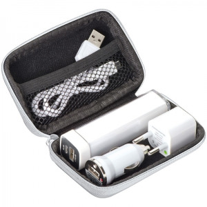 Zestaw podróżny power bank 2200 mAh i wtyczki EXETER Biały