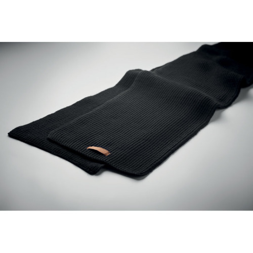 3 artykuły na zimę z RPET Czarny MO6651-03 (1)