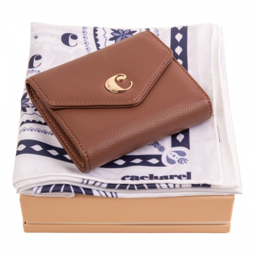 Zestaw upominkowy Cacharel portfel i apaszka - CEL219Z + CFM218F Camel CPLM219Z 