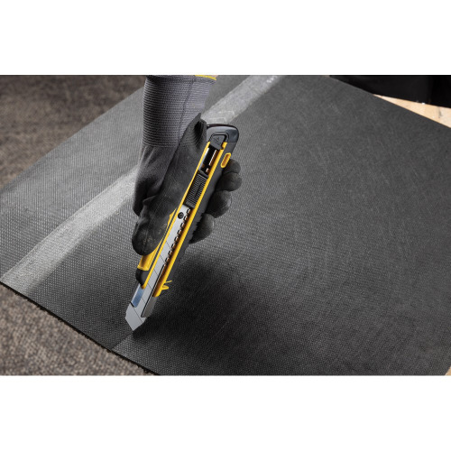 Nóż do tapet żółty P215.176 (6)