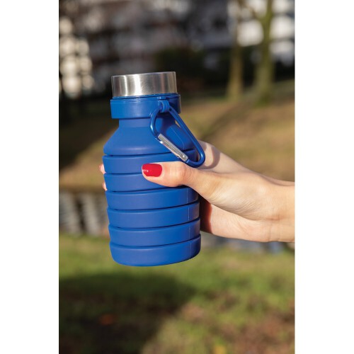 Składana butelka sportowa 550 ml z karabińczykiem niebieski P432.625 (10)