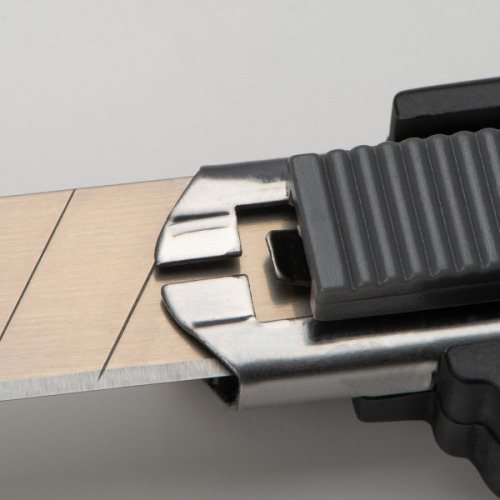 Nóż do kartonu CrisMa SUSANNE Czarny 8900503 (8)