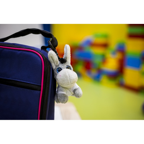 Pluszowy osiołek, zawieszka | Boe Szary HE778-19 (2)