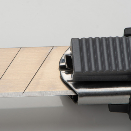 Nóż do kartonu CrisMa SUSANNE Czarny 8900503 (9)