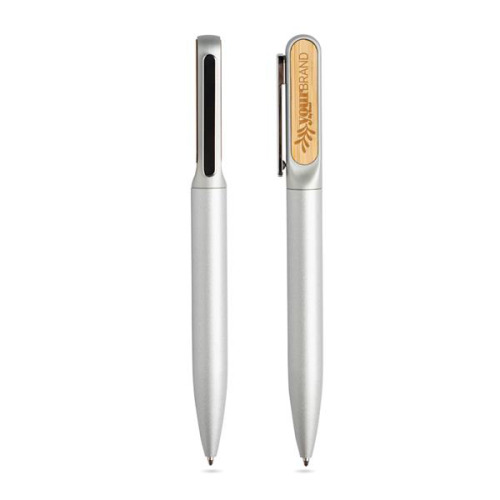 Metalowy długopis z babusowym detalem / Bamtwist Srebrny IP13152190 (1)