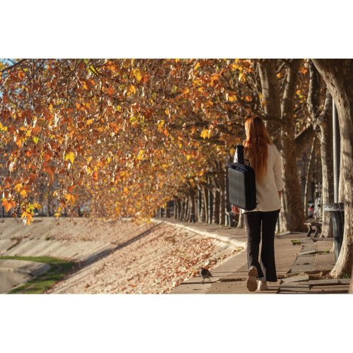 Bobby Bizz 2.0 plecak chroniący przed kieszonkowcami Niebieski P705.925 (15)