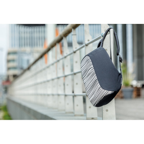 Plecak chroniący przed kieszonkowcami Bobby Compact Czarny, biały P705.651 (16)