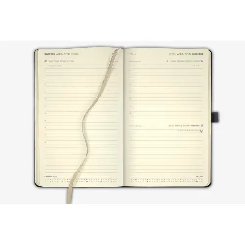 Kalendarz książkowy A5 dzienny Smart Mat Grafitowy OGKKQ93mat-A5GRF (1)