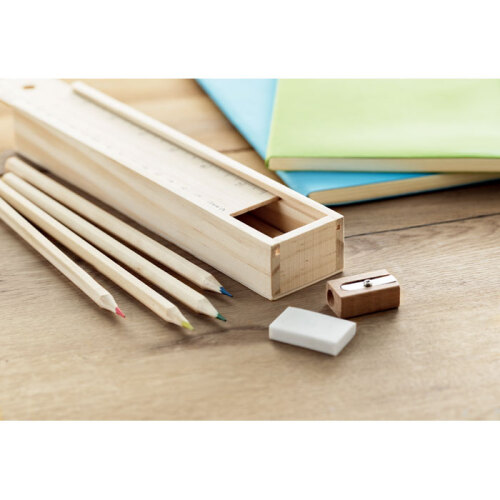 Zestaw kredek i ołówków drewna MO9836-40 (3)