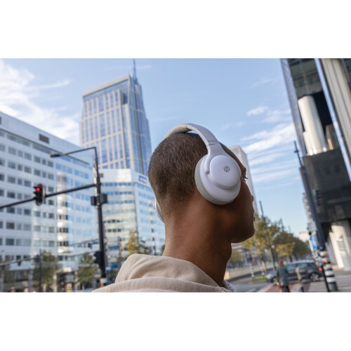 Bezprzewodowe słuchawki nauszne Urban Vitamin Fresno biały P329.753 (15)