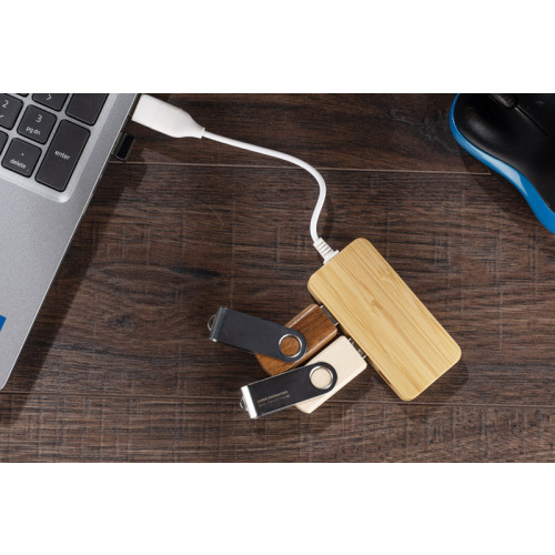 Rozdzielacz bambusowy HUB USB z wymienną wtyczką - RIVO Naturalny 09170-17 (5)