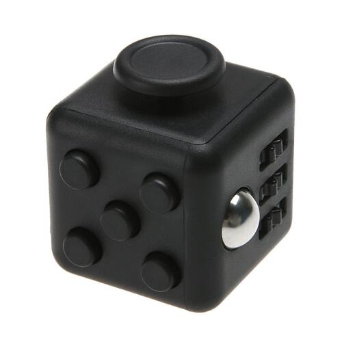 Fidget Cube Wielokolorowy EG 0278MC (1)