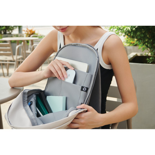 Bobby Soft plecak chroniący przed kieszonkowcami Beżowy P705.993 (17)